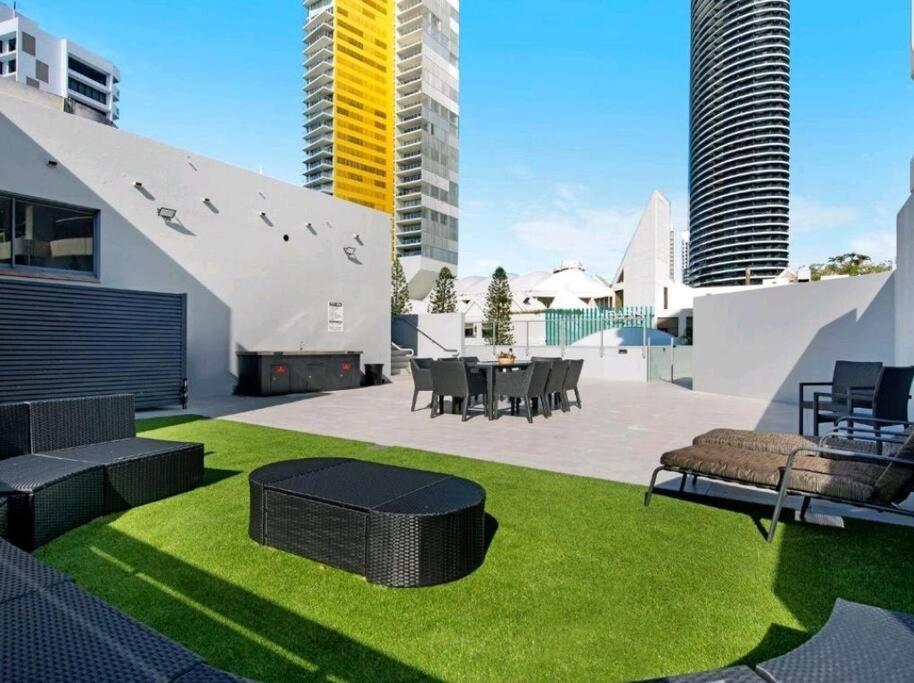 Broadbeach Victoria Square Gold Coast Exteriér fotografie